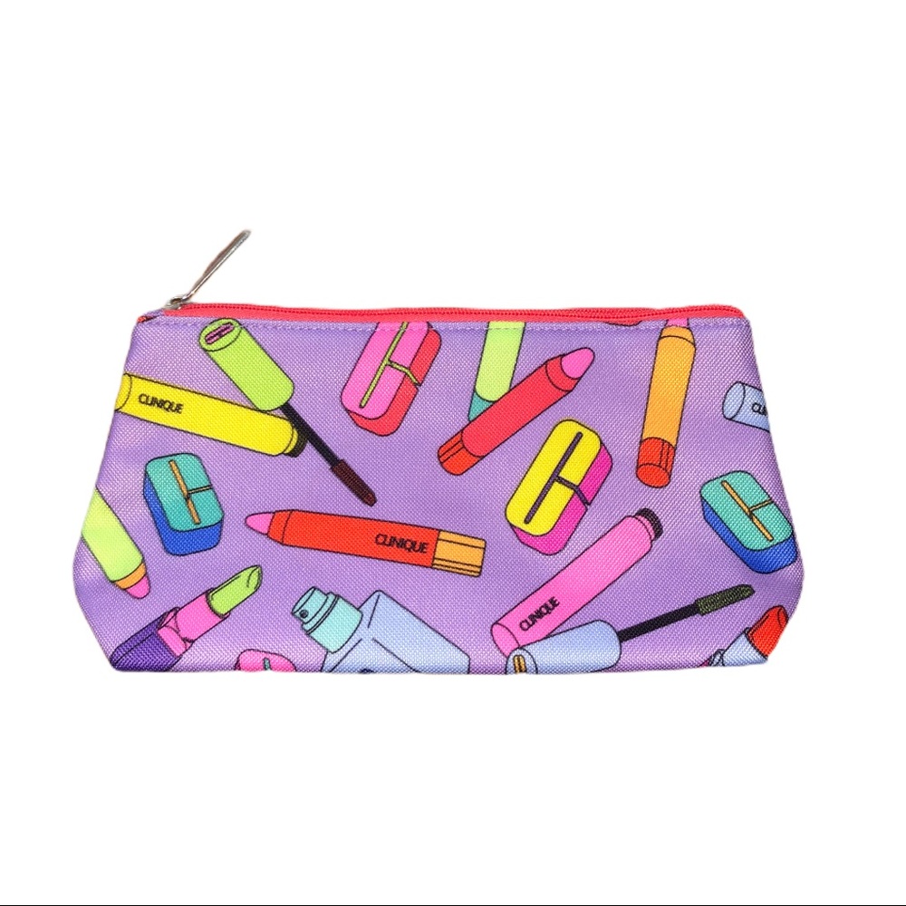 NWOT CLINIQUE MAKE UP BAG!